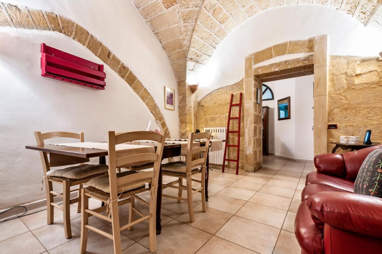 Antiche Volte B&B Lecce Exterior photo