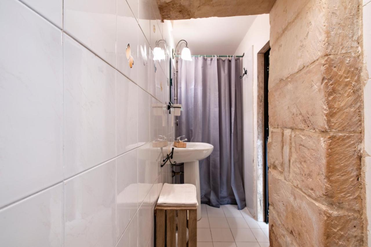 Antiche Volte B&B Lecce Exterior photo