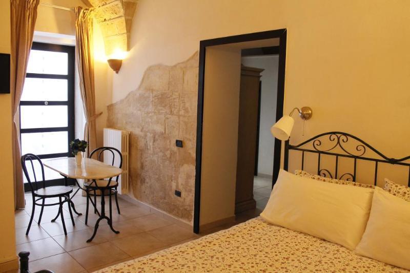 Antiche Volte B&B Lecce Exterior photo