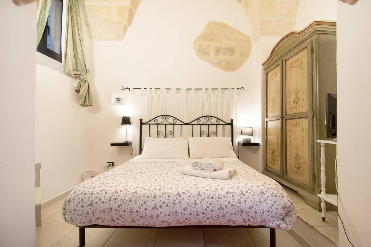 Antiche Volte B&B Lecce Room photo