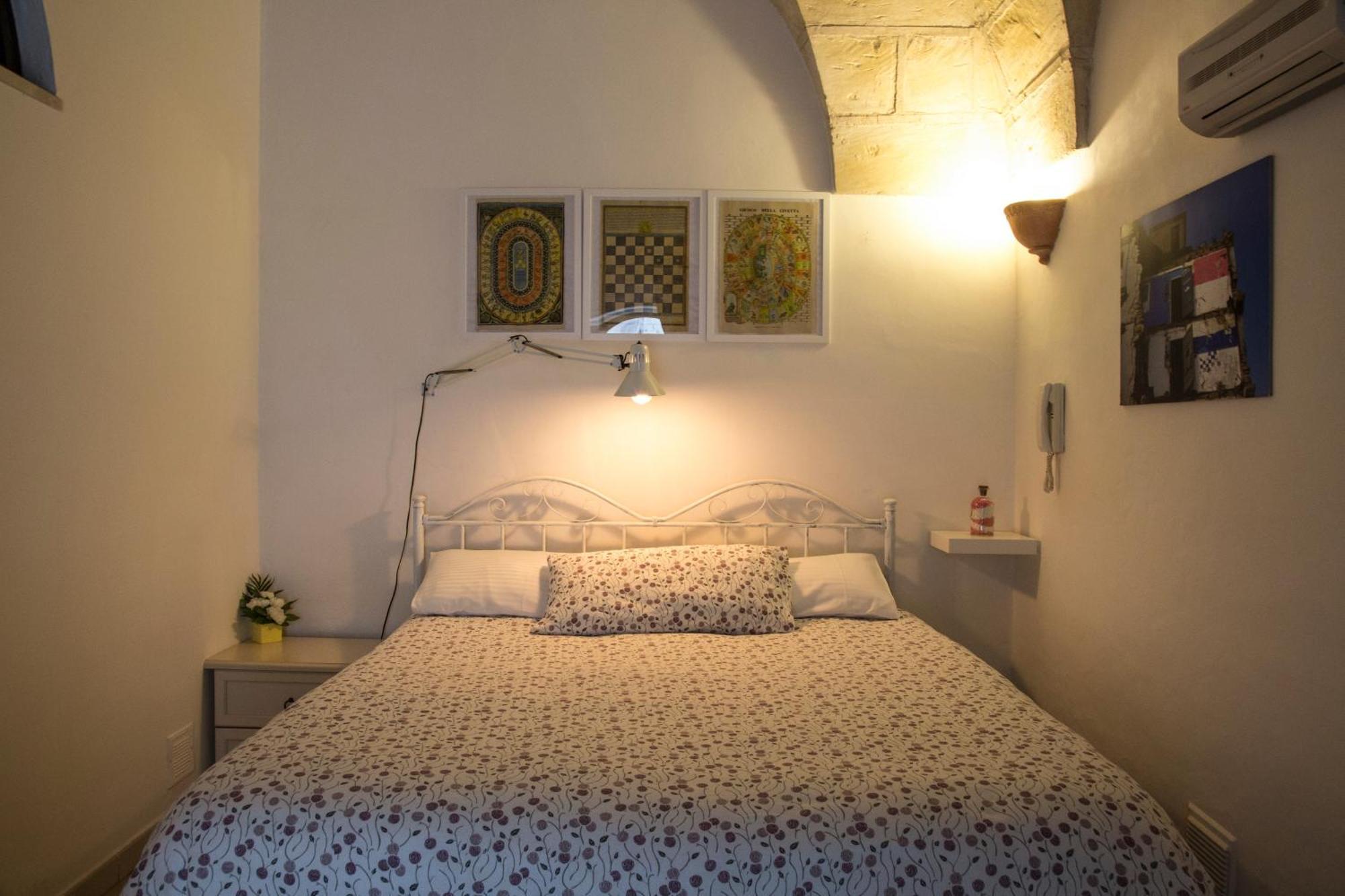 Antiche Volte B&B Lecce Exterior photo